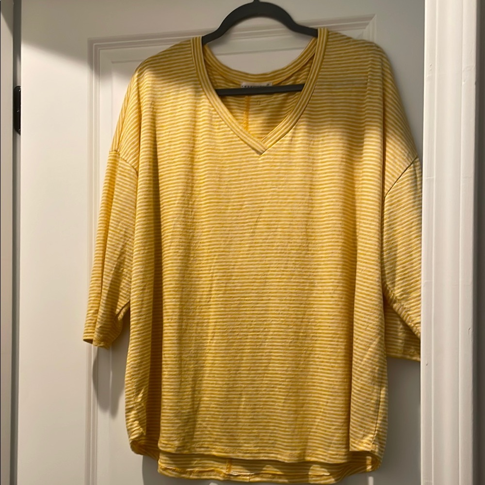 Retrology Women’s Top Tunic Size 2X Yellow Striped Relaxed Fit Practical
